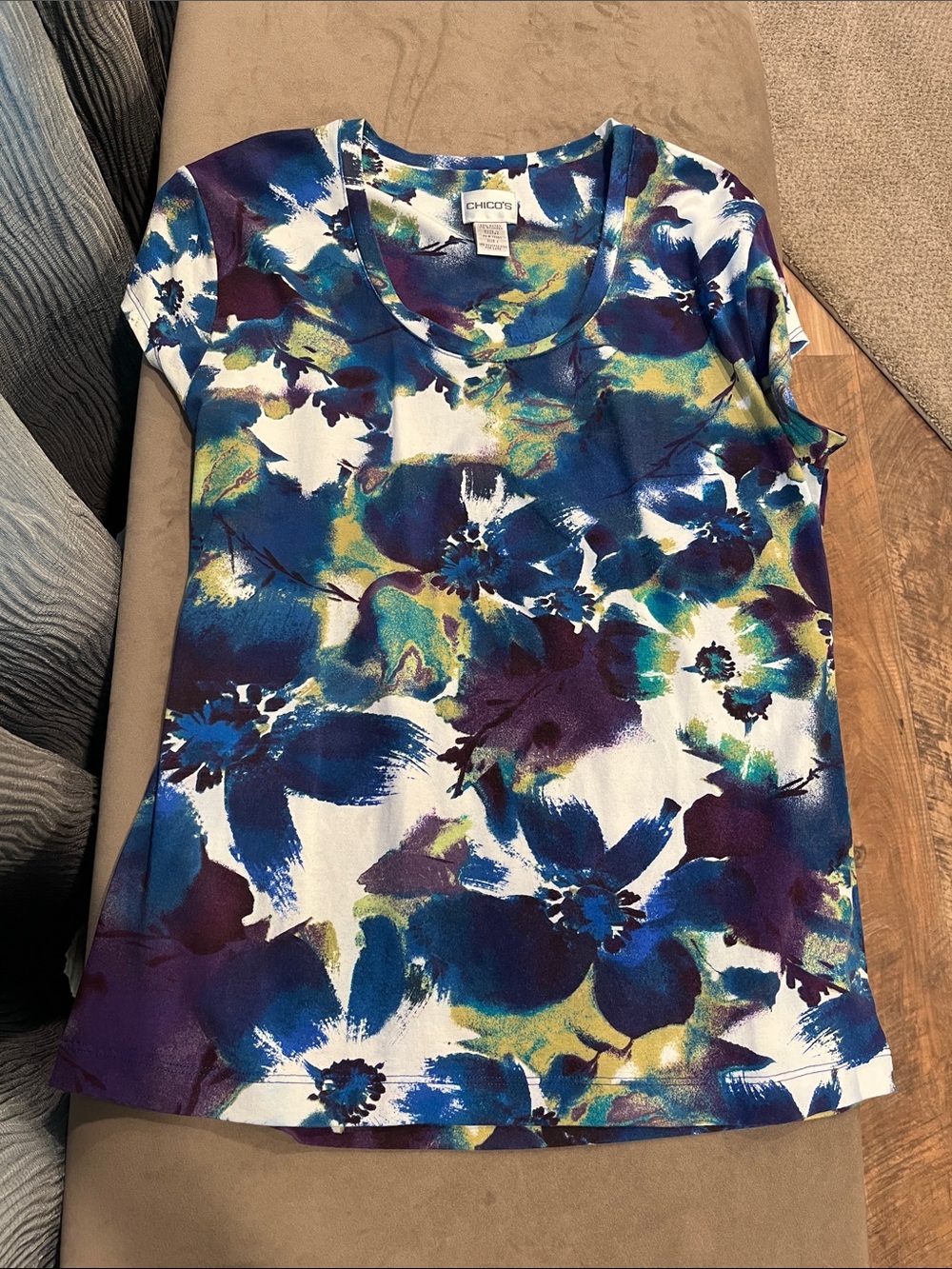 Chico's Abstract Floral Scoop Neck Tee in Blue, Purple, Green